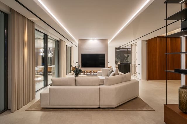 6 sypialnia Willa na sprzedaż w La Quinta, Benahavís z basenem garażem - 6 995 000 € (Ref: 10015293)
