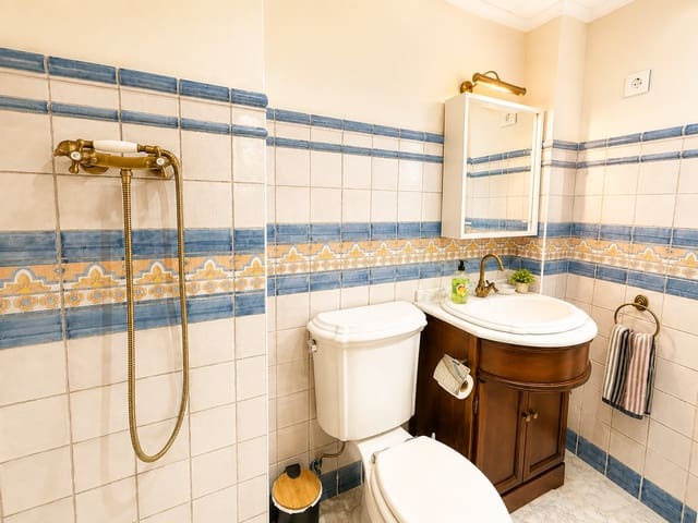3 bedroom Townhouse for sale in Marbella with pool garage - € 950,000 (Ref: 10027040)