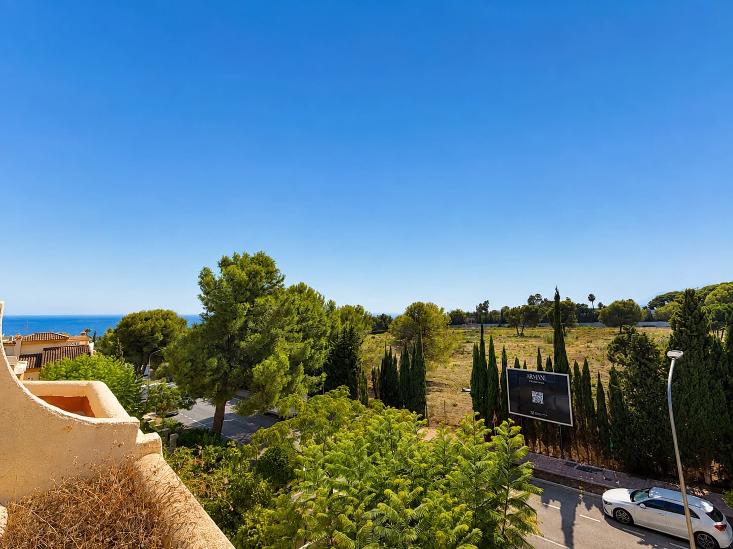 3 bedroom Townhouse for sale in Marbella with pool garage - € 950,000 (Ref: 10027040)