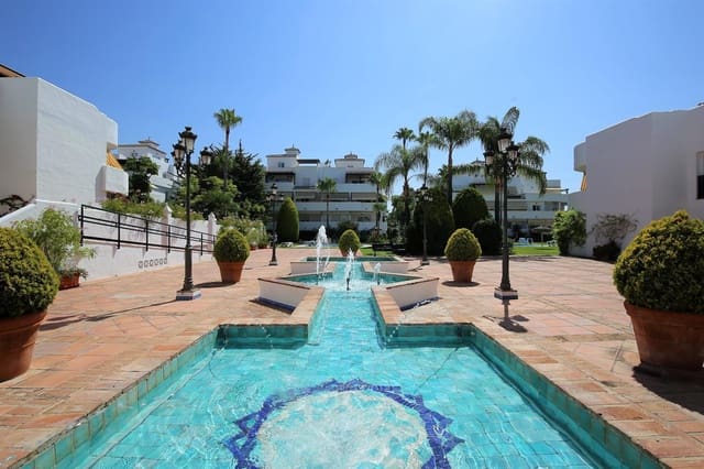 4 quarto Penthouse para venda em Marbella com piscina garagem - 1 290 000 € (Ref: 10030296)