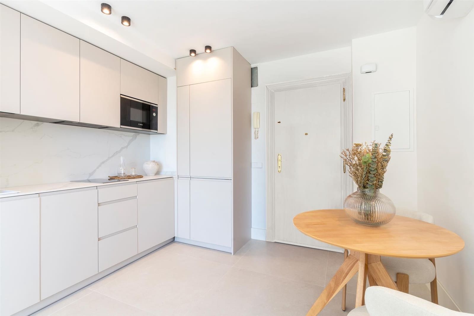 Apartamento de 1 habitación en Marbella en venta con piscina - 349.000 € (Ref: 10031753)