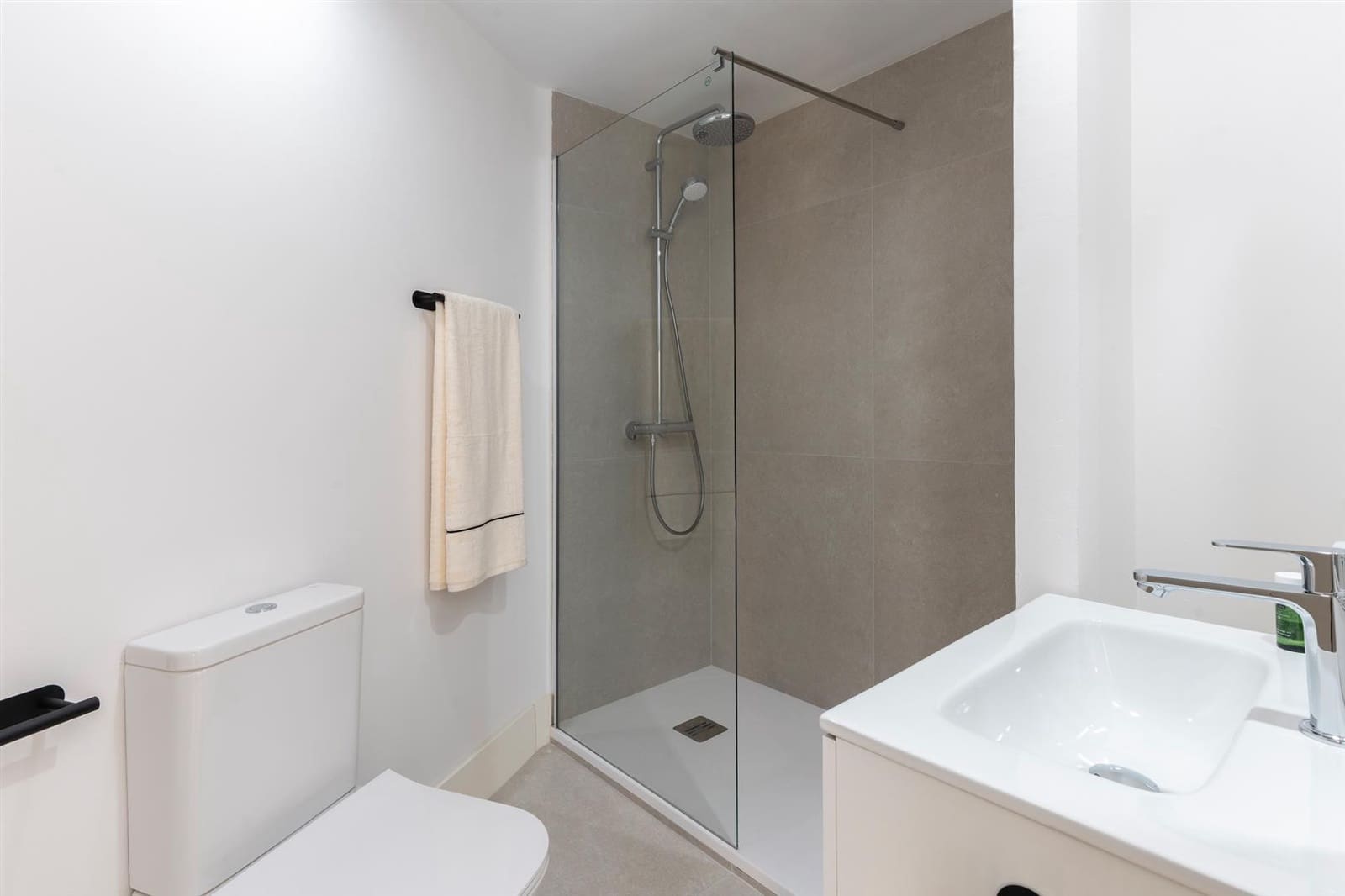 Apartamento de 1 habitación en Marbella en venta con piscina - 349.000 € (Ref: 10031753)