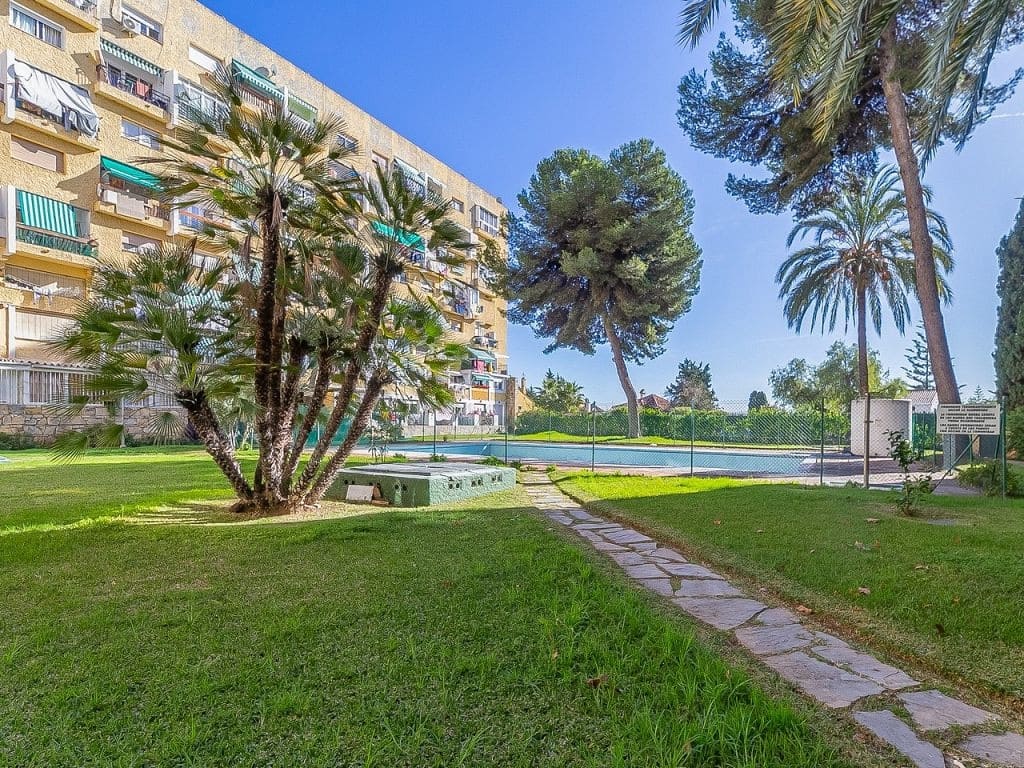 Apartamento de 1 habitación en Marbella en venta con piscina - 349.000 € (Ref: 10031753)