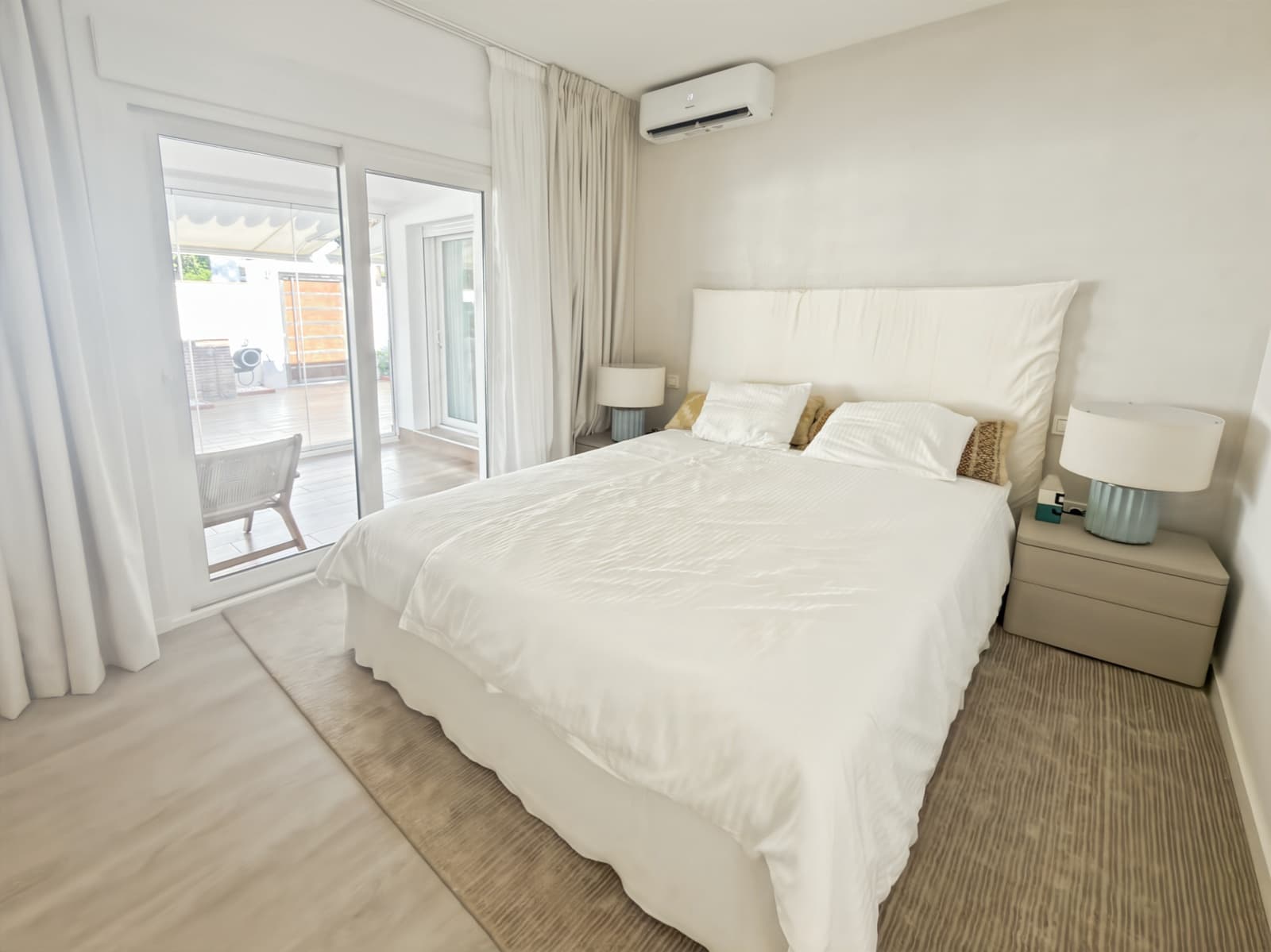 3 bedroom Villa for sale in Marbella with pool garage - € 2,890,000 (Ref: 10031755)