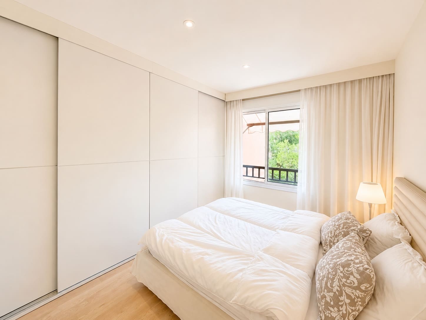 3 Zimmer Apartment zu verkaufen in Marbella mit Pool Garage - 790.000 € (Ref: 10033690)