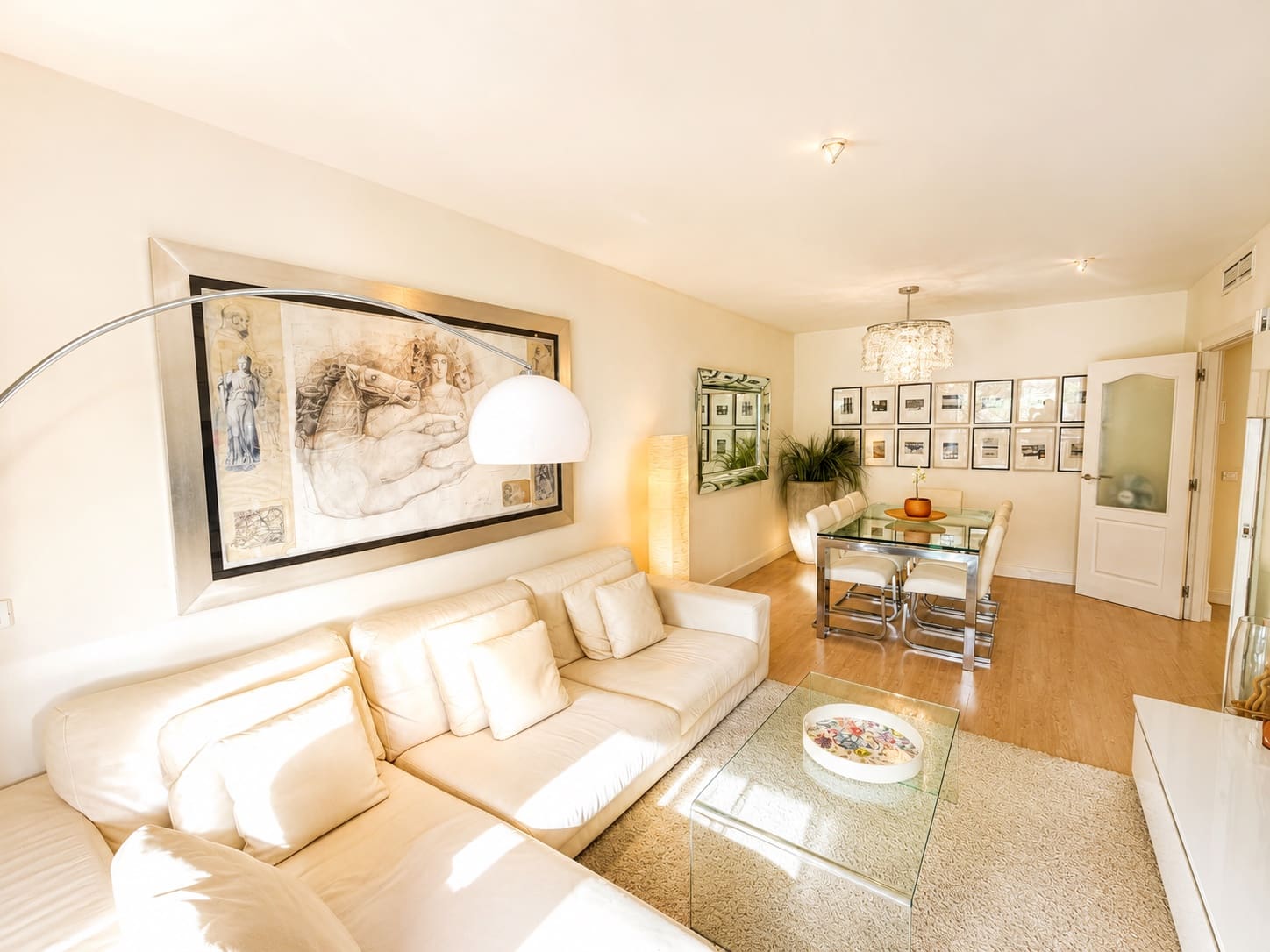 3 Zimmer Apartment zu verkaufen in Marbella mit Pool Garage - 790.000 € (Ref: 10033690)