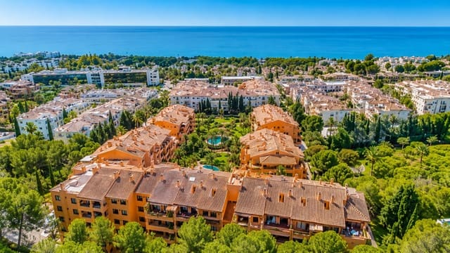 3 Zimmer Apartment zu verkaufen in Marbella mit Pool Garage - 790.000 € (Ref: 10033690)
