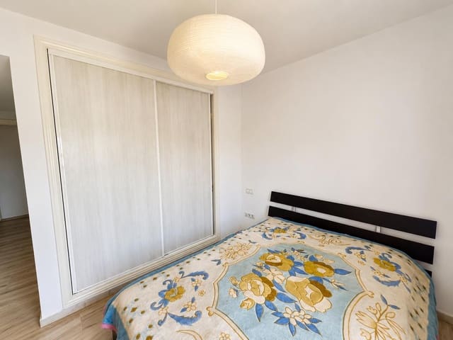 3 quarto Penthouse para venda em Marbella com piscina garagem - 923 000 € (Ref: 10037188)