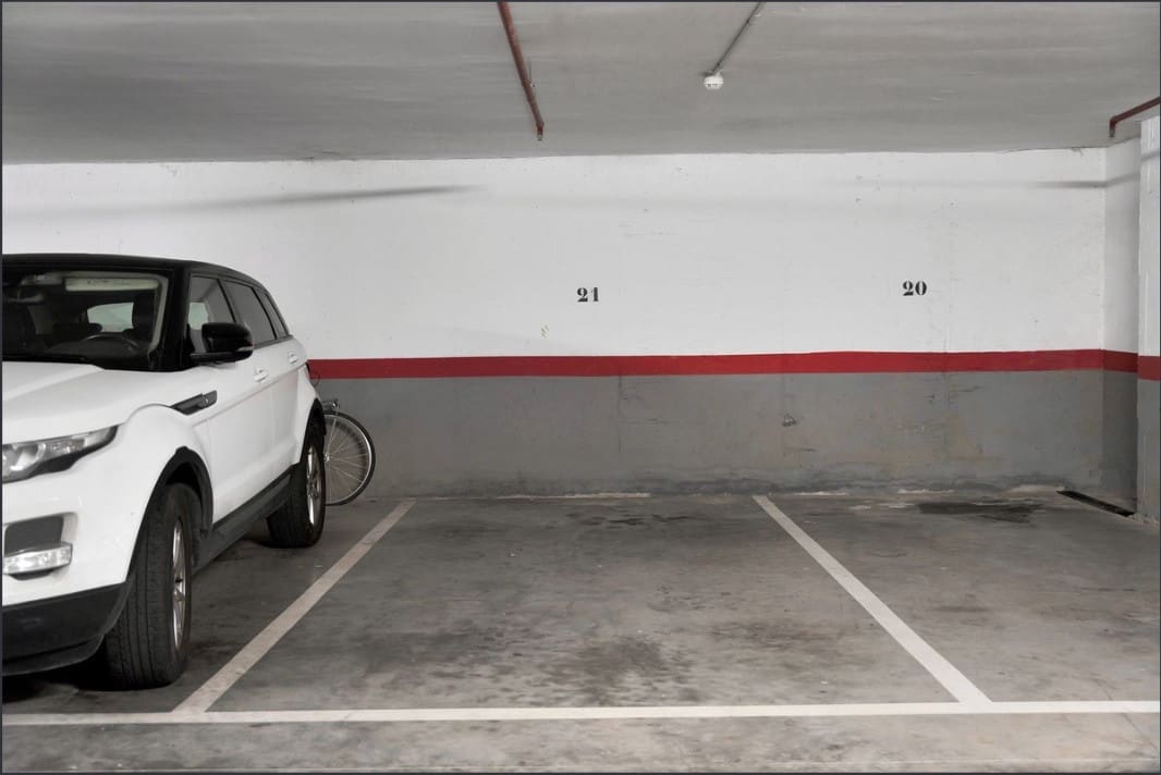 Loft te koop in Marbella met zwembad garage - € 395.000 (Ref: 10061730)