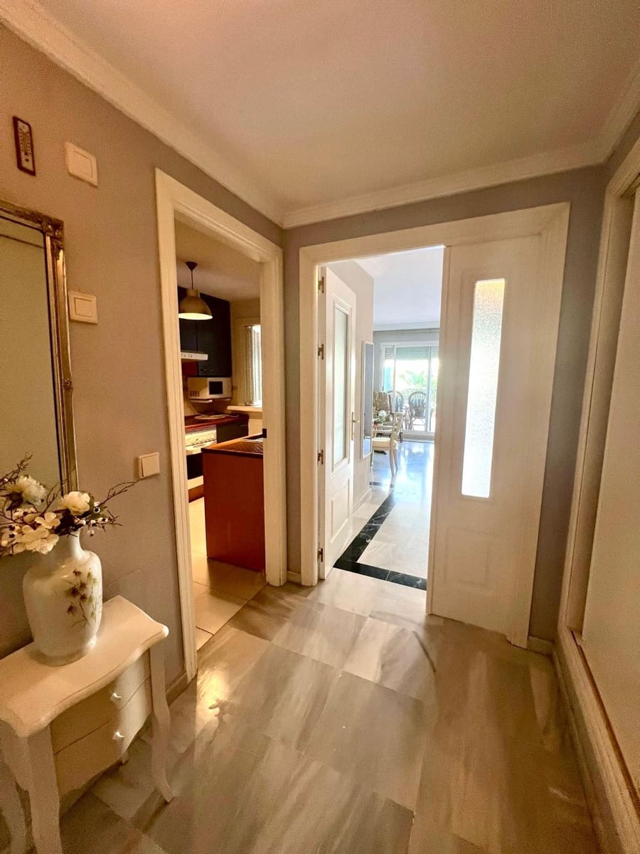Loft te koop in Marbella met zwembad garage - € 395.000 (Ref: 10061730)