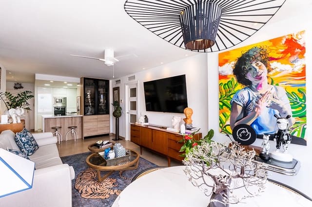 3 soveværelse Lejlighed til salg i Marbella - € 599.000 (Ref: 10064079)