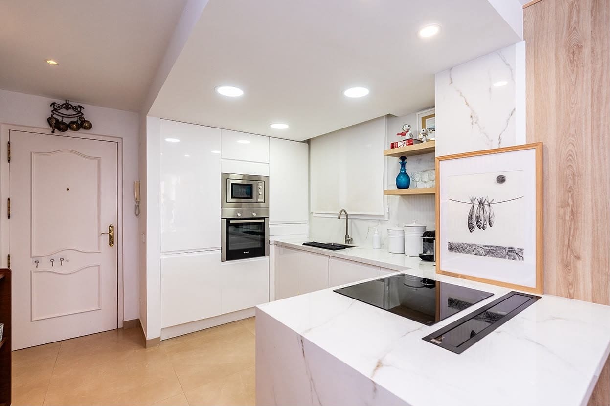 3 soveværelse Lejlighed til salg i Marbella - € 599.000 (Ref: 10064079)