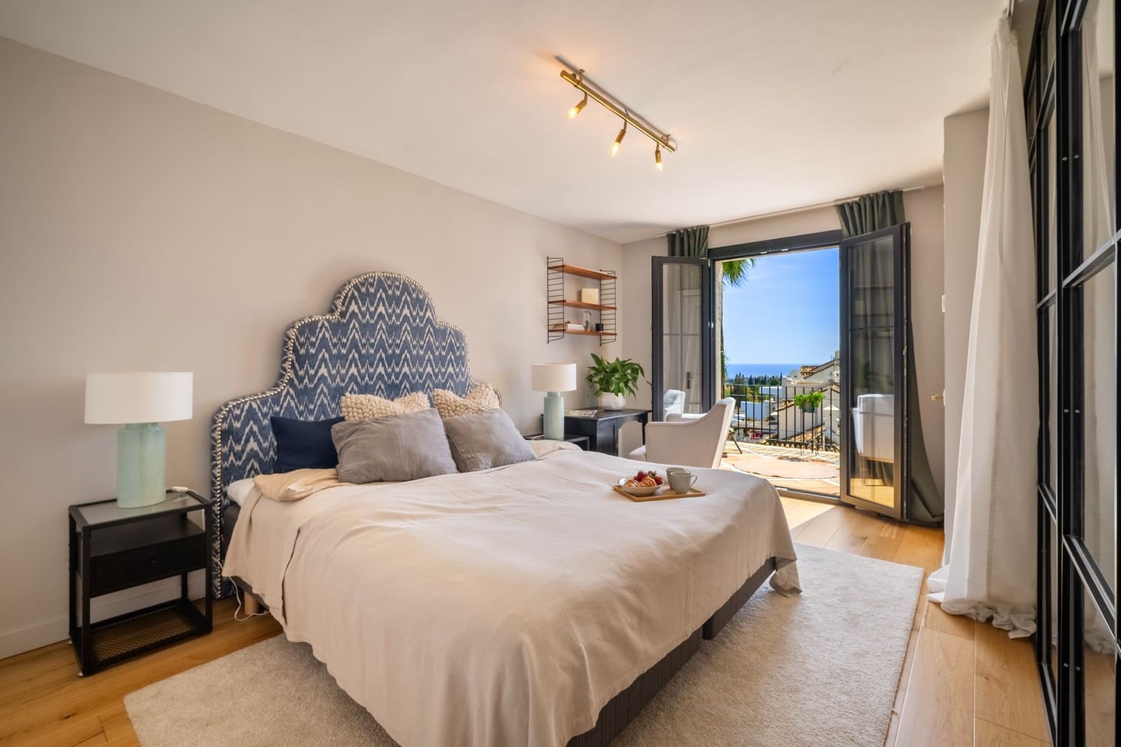 4 Zimmer Haus zu verkaufen in Golden Mile mit Pool Garage - 1.695.000 € (Ref: 10081031)
