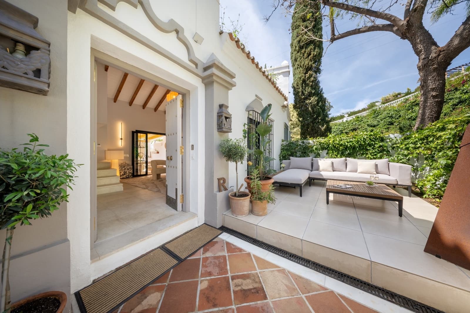 4 Zimmer Haus zu verkaufen in Golden Mile mit Pool Garage - 1.695.000 € (Ref: 10081031)