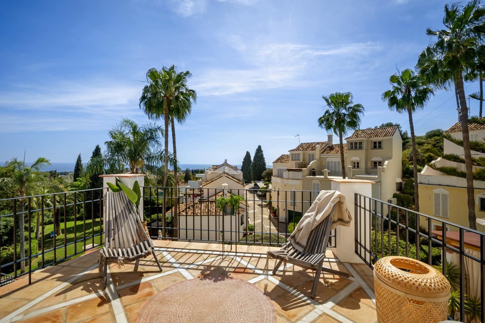 4 Zimmer Haus zu verkaufen in Golden Mile mit Pool Garage - 1.695.000 € (Ref: 10081031)