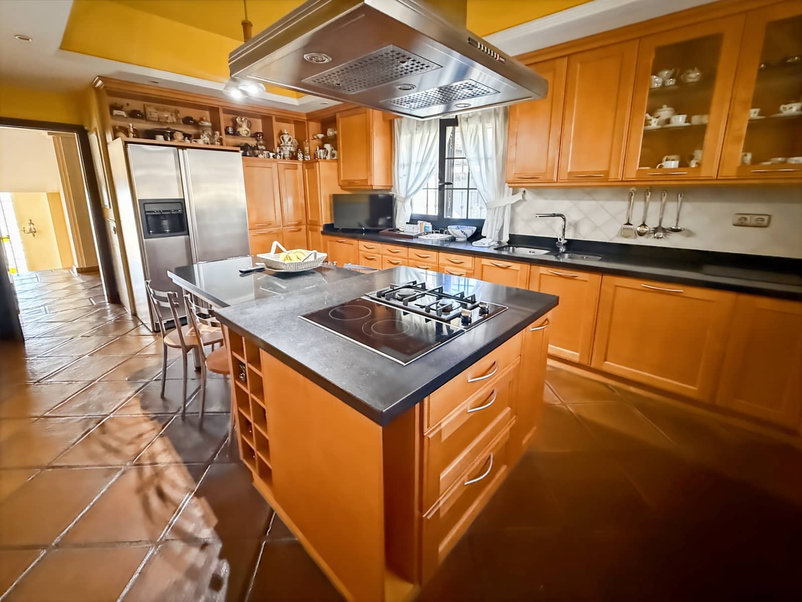 5 sovrum Villa till salu i Mijas med pool garage - 1 100 000 € (Ref: 10085954)