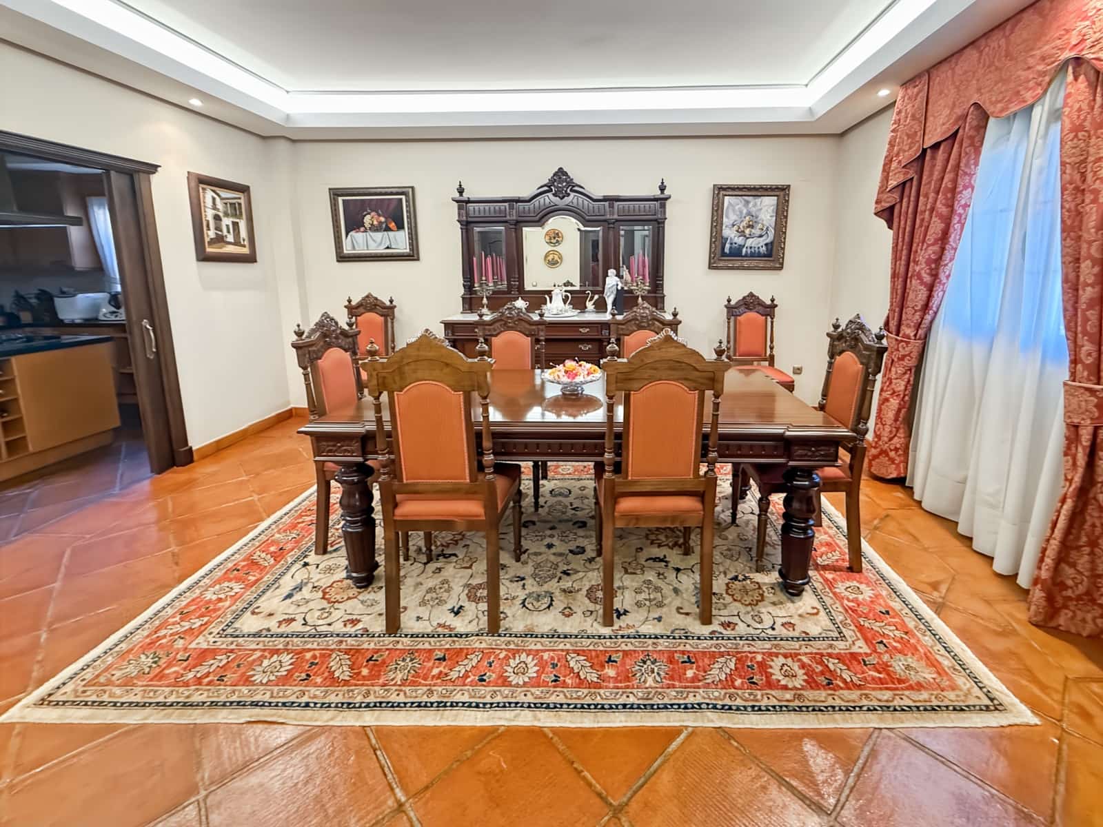 5 sovrum Villa till salu i Mijas med pool garage - 1 100 000 € (Ref: 10085954)