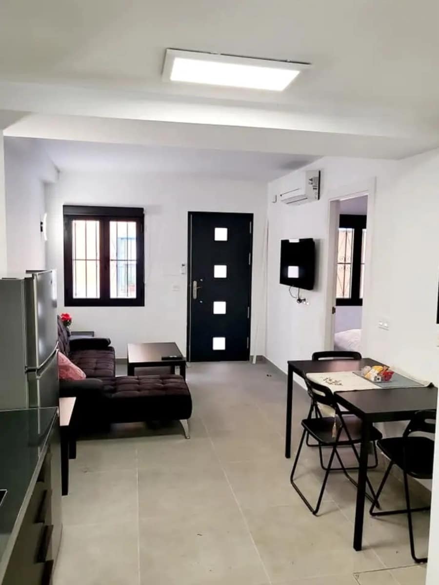 3 makuuhuone Omakotitalo myytävänä paikassa Marbella - 480 000 € (Ref: 10089473)