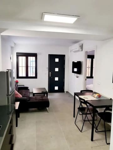3 makuuhuone Omakotitalo myytävänä paikassa Marbella - 480 000 € (Ref: 10089473)