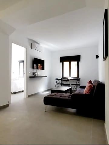 3 makuuhuone Omakotitalo myytävänä paikassa Marbella - 480 000 € (Ref: 10089473)