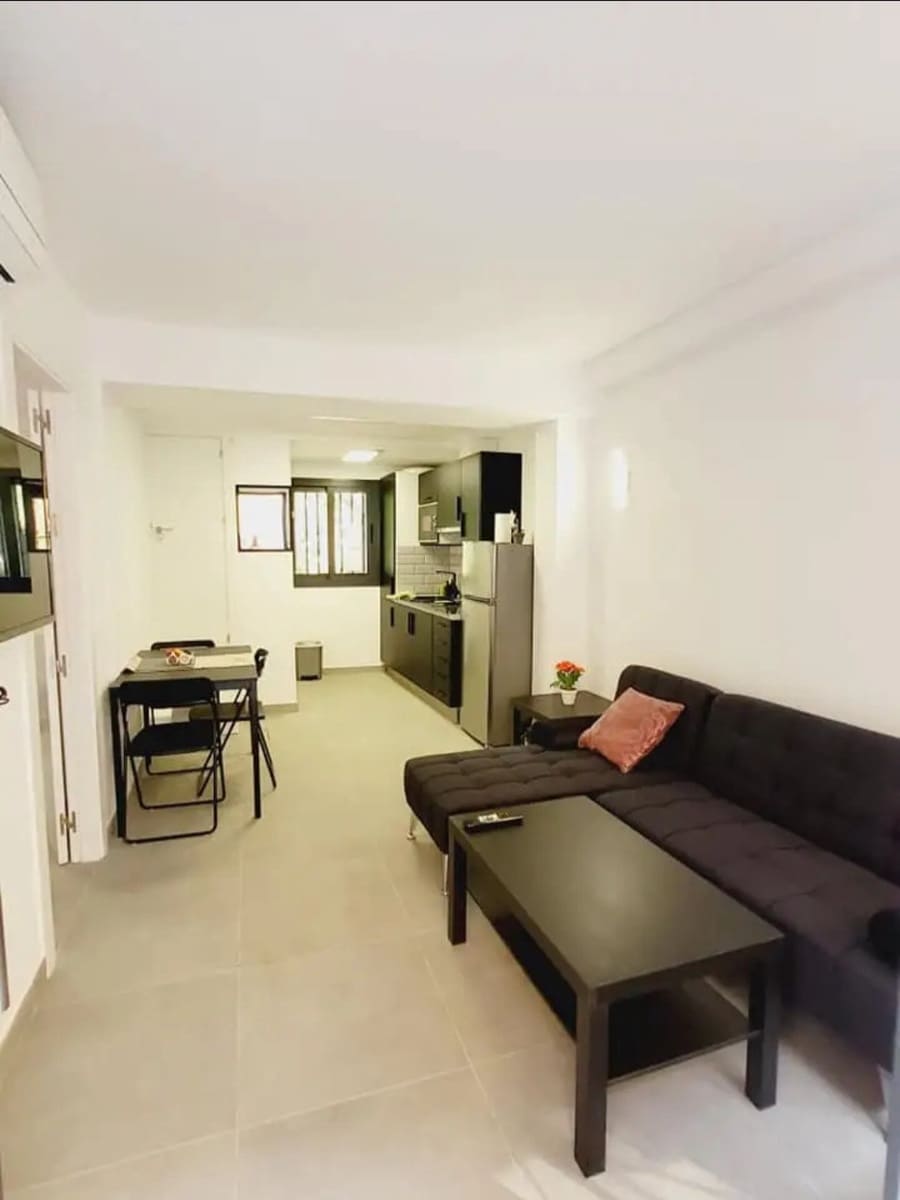 3 makuuhuone Omakotitalo myytävänä paikassa Marbella - 480 000 € (Ref: 10089473)