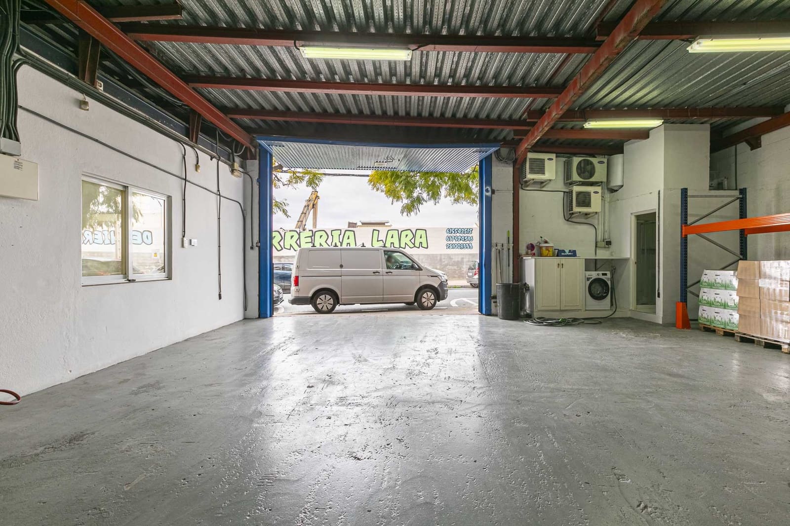 Local Comercial de 8 habitaciones en Marbella en venta con garaje - 1.200.000 € (Ref: 10100140)