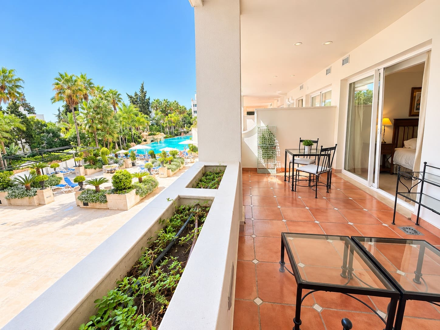 1 soverom Leilighet til salgs i Marbella med svømmebasseng garasje - € 465 000 (Ref: 10102258)