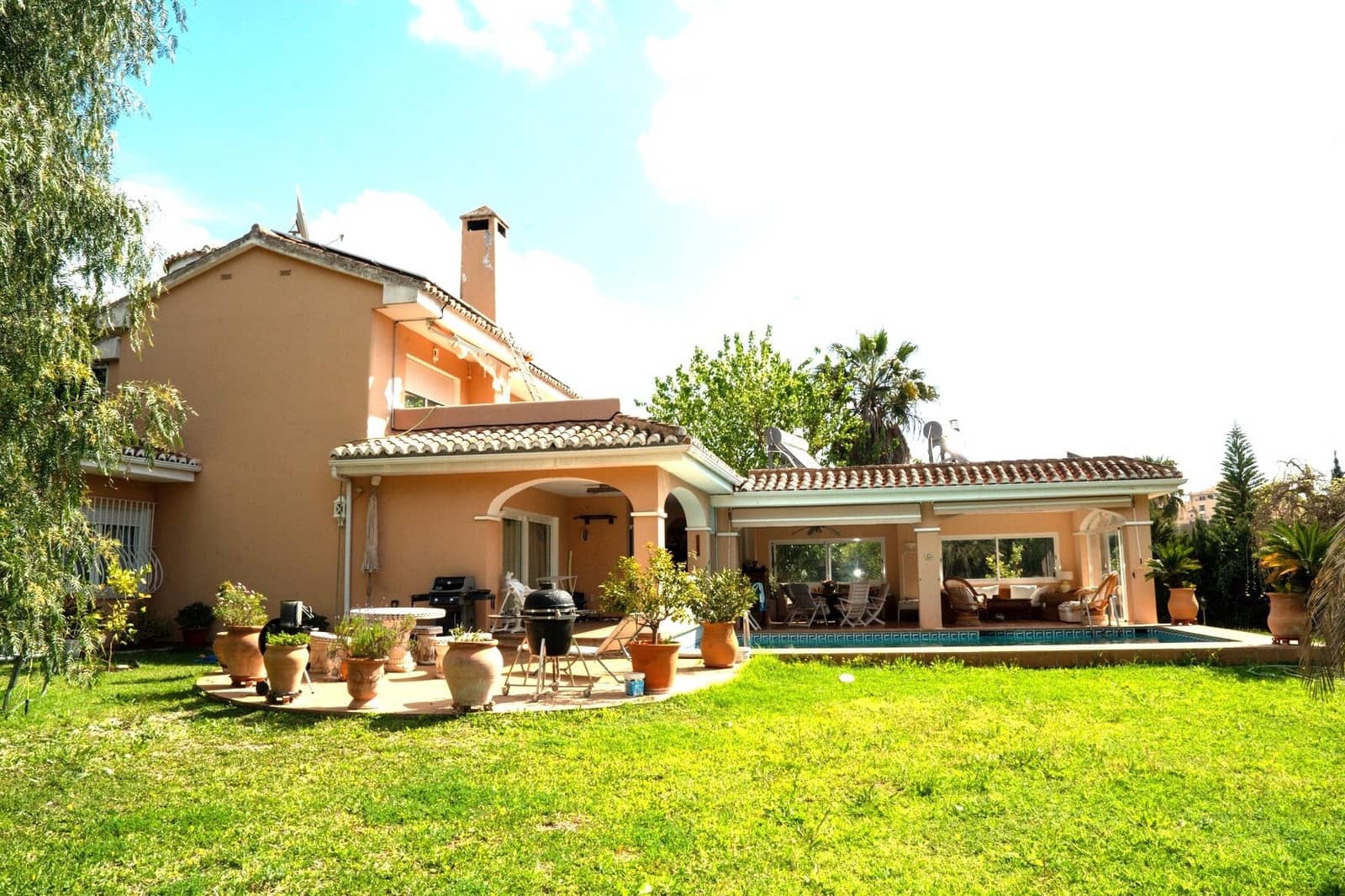 4 quarto Moradia para venda em Marbella com piscina garagem - 1 600 000 € (Ref: 10115663)