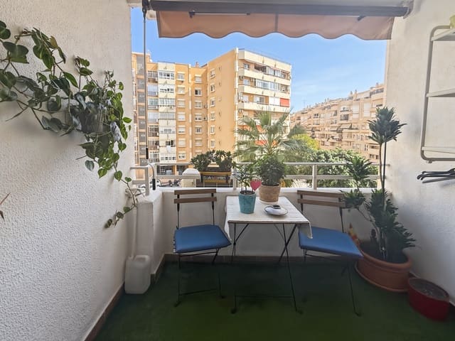 4 bedroom Flat for sale in Torremolinos with pool garage - € 420,000 (Ref: 10124335)