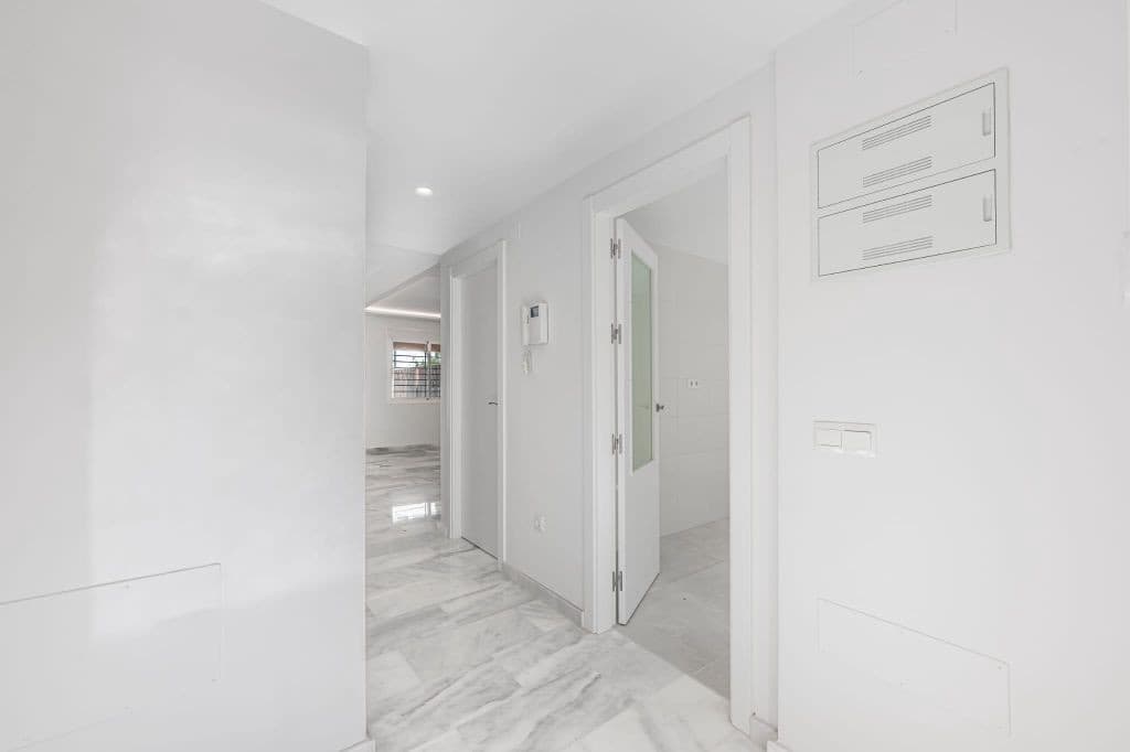 4 chambre Maison de Ville à vendre à Calahonda avec piscine garage - 659 000 € (Ref: 10129090)