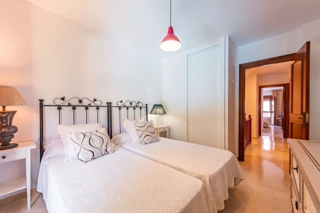 3 Zimmer Haus zu verkaufen in Benahavís mit Pool Garage - 450.000 € (Ref: 10135960)