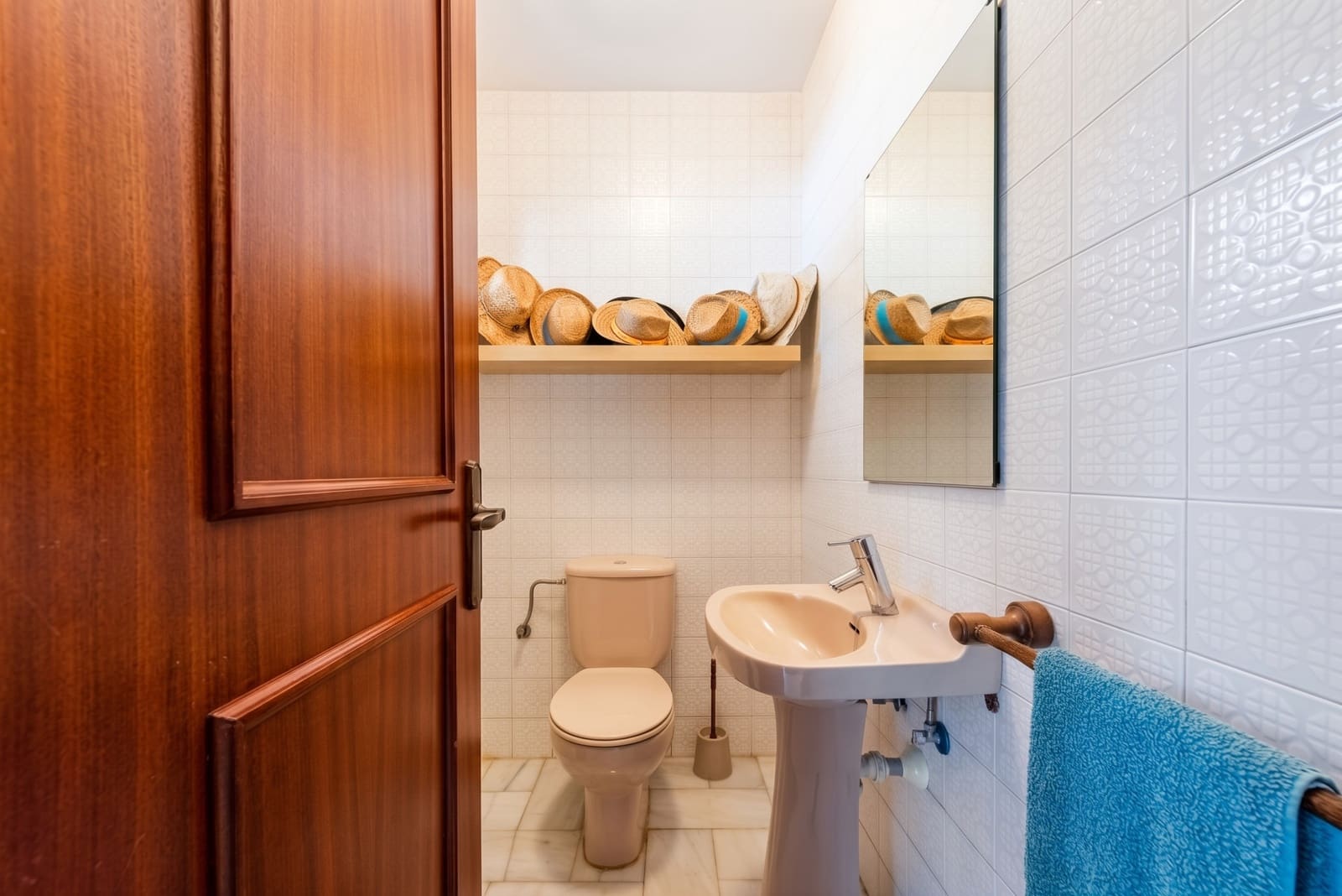 3 Zimmer Haus zu verkaufen in Benahavis mit Pool Garage - 450.000 € (Ref: 10135960)