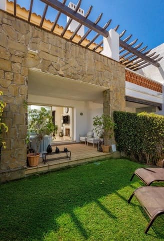 3 sypialnia Dom na sprzedaż w Mijas Costa, Mijas z basenem garażem - 495 000 € (Ref: 10146784)