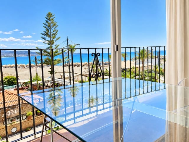 1 soveværelse Lejlighed til salg i Puerto Banus, Marbella med swimmingpool garage - € 650.000 (Ref: 10154967)