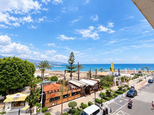 1 soveværelse Lejlighed til salg i Puerto Banus, Marbella med swimmingpool garage - € 650.000 (Ref: 10154967)