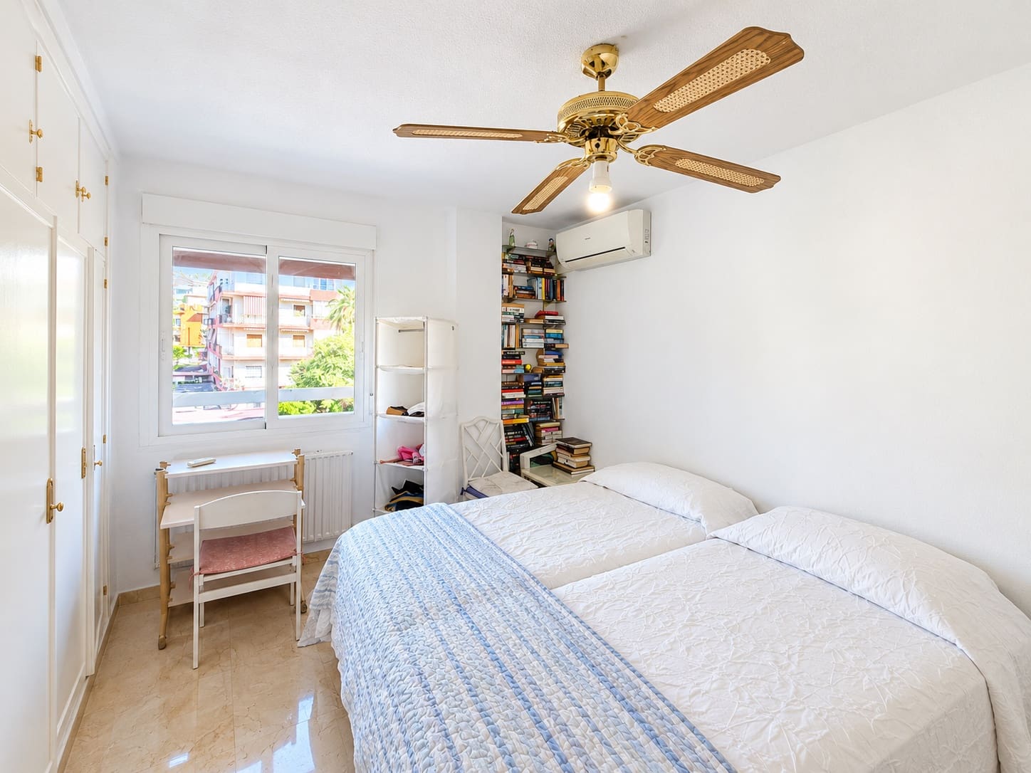 4 soveværelse Penthouse til salg i Marbella med swimmingpool garage - € 1.300.000 (Ref: 10168672)
