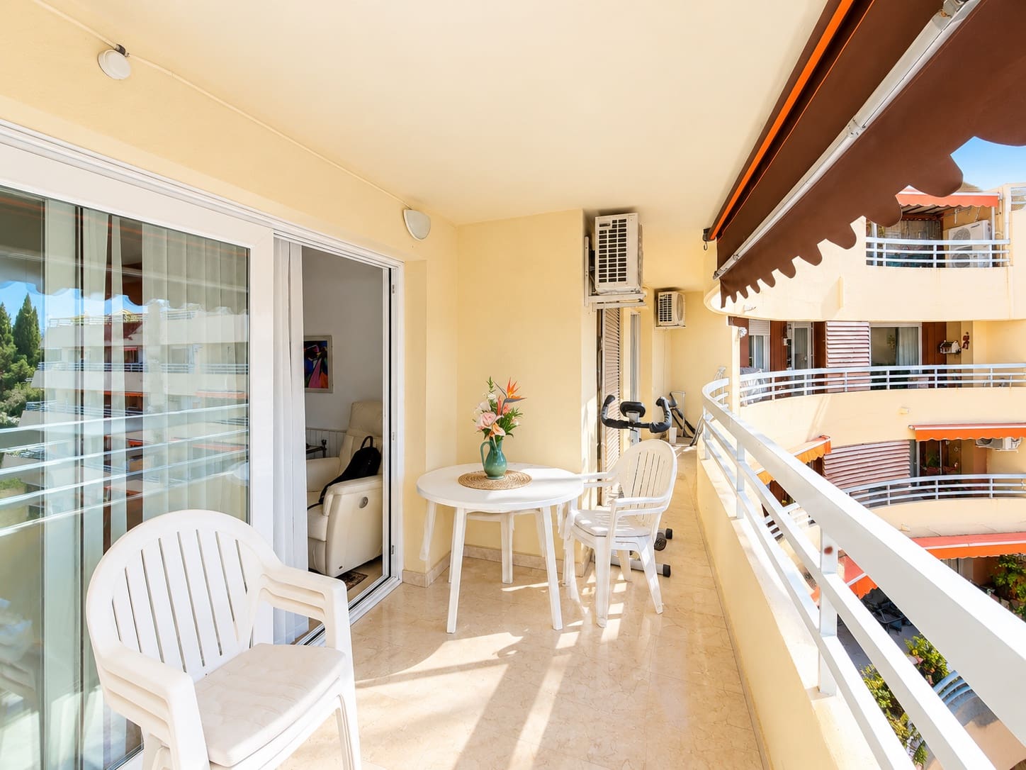 4 soveværelse Penthouse til salg i Marbella med swimmingpool garage - € 1.300.000 (Ref: 10168672)
