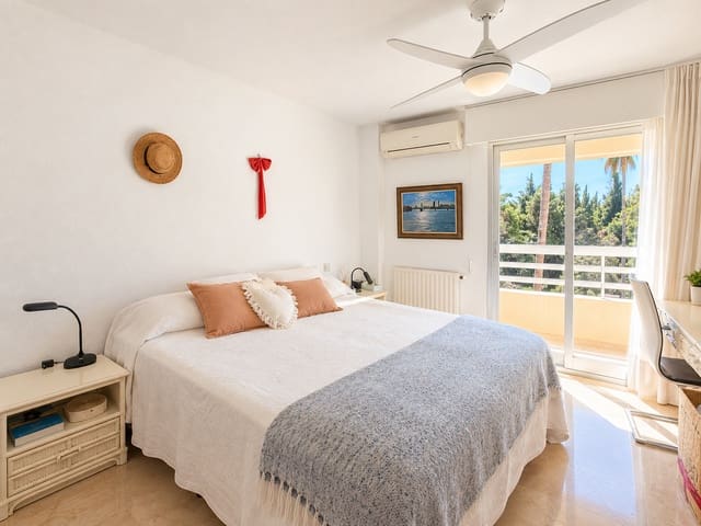 4 soveværelse Penthouse til salg i Marbella med swimmingpool garage - € 1.300.000 (Ref: 10168672)