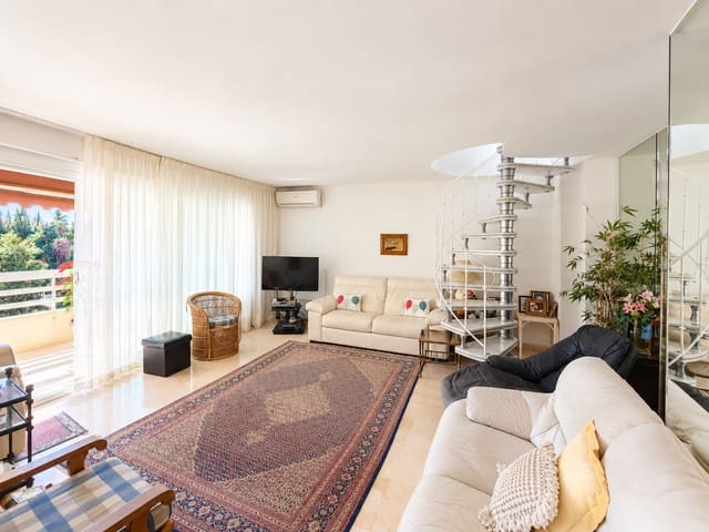 4 soveværelse Penthouse til salg i Marbella med swimmingpool garage - € 1.300.000 (Ref: 10168672)