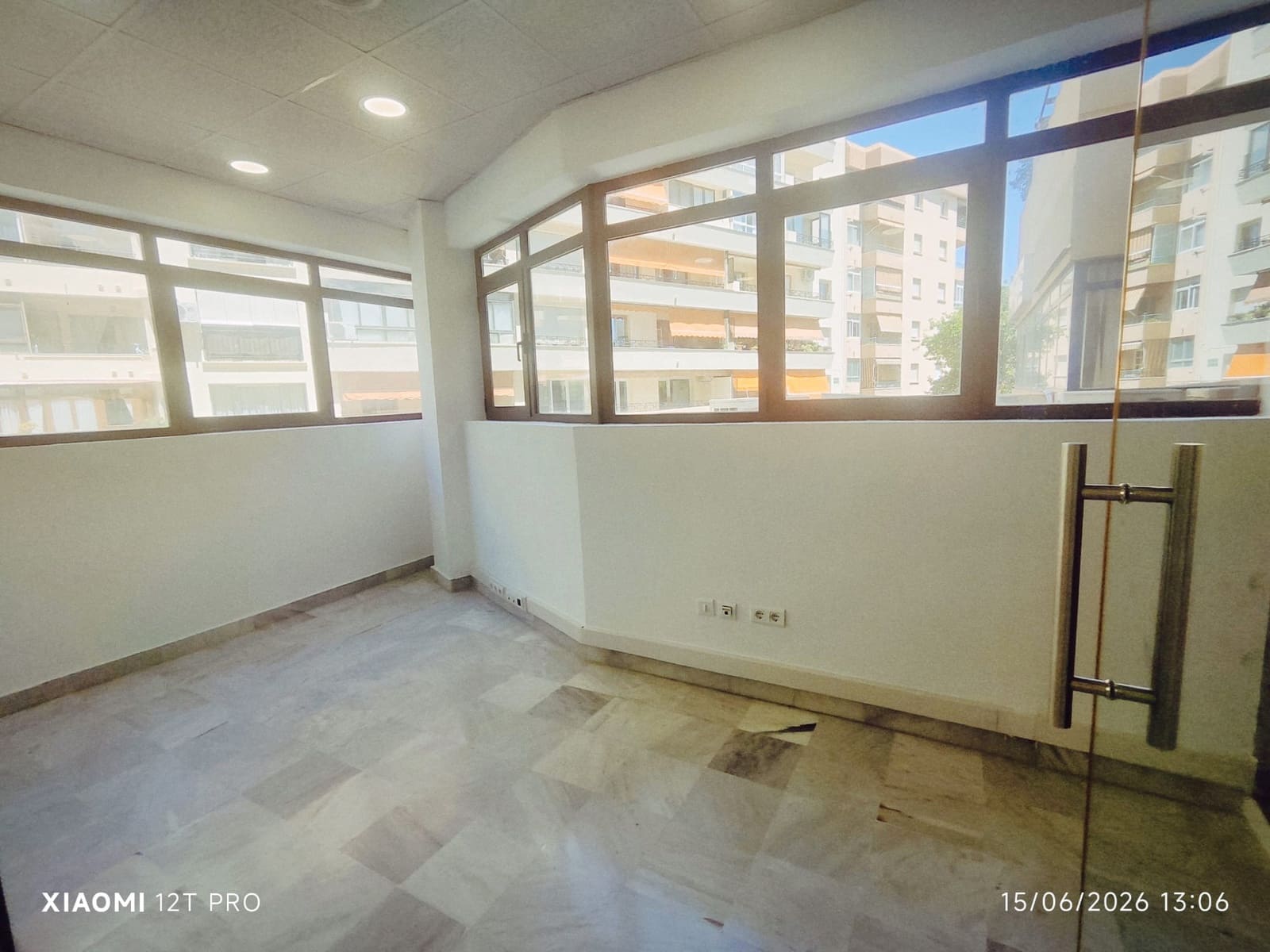 Bureau à vendre à Marbella avec piscine - 325 000 € (Ref: 5052227)