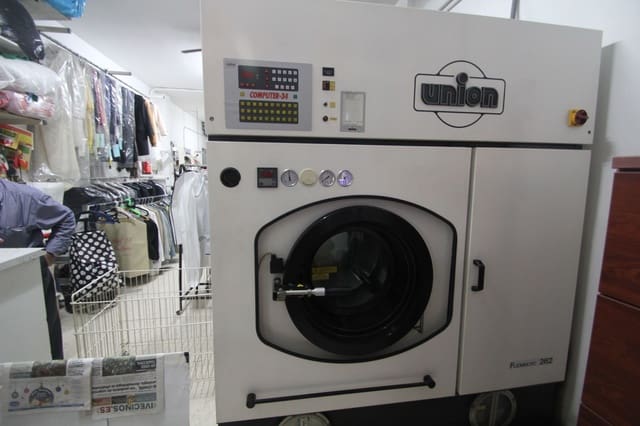 Commercial for sale in Arroyo de la Miel, Benalmádena - € 95,000 (Ref: 5052482)