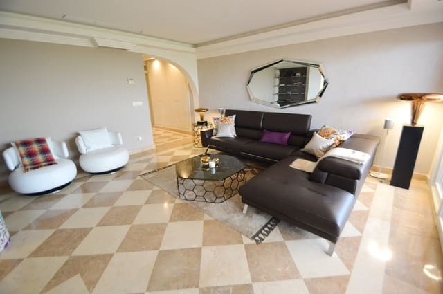 3 sovrum Lägenhet till salu i Marbella med pool garage - 720 000 € (Ref: 5052504)