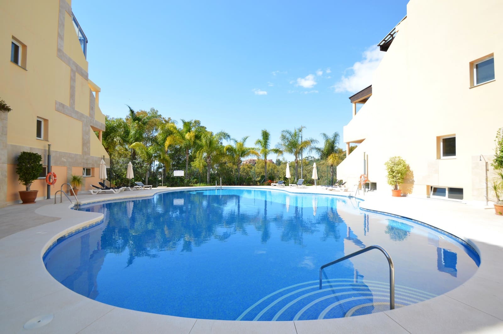 3 sovrum Lägenhet till salu i Marbella med pool garage - 720 000 € (Ref: 5052504)