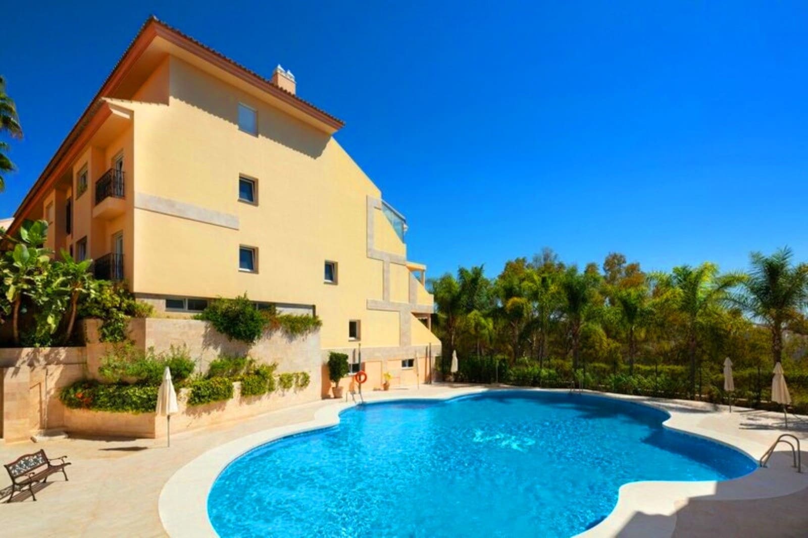 3 sovrum Lägenhet till salu i Marbella med pool garage - 720 000 € (Ref: 5052504)