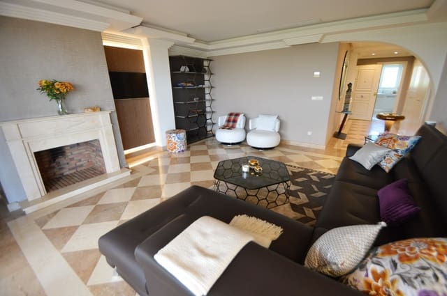 3 soveværelse Lejlighed til salg i Marbella med swimmingpool garage - € 720.000 (Ref: 5052504)