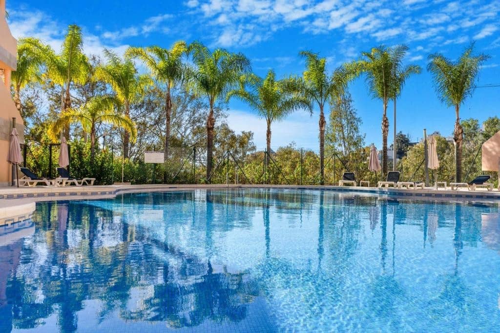 3 bedroom Apartment for sale in Marbella with pool garage - € 765,000 (Ref: 5052504)