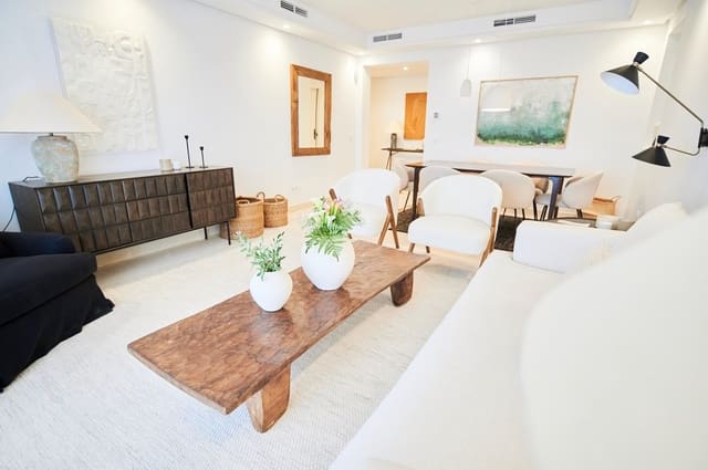 2 bedroom Apartment for sale in Nueva Andalucia, Marbella with pool garage - € 456,000 (Ref: 5052515)