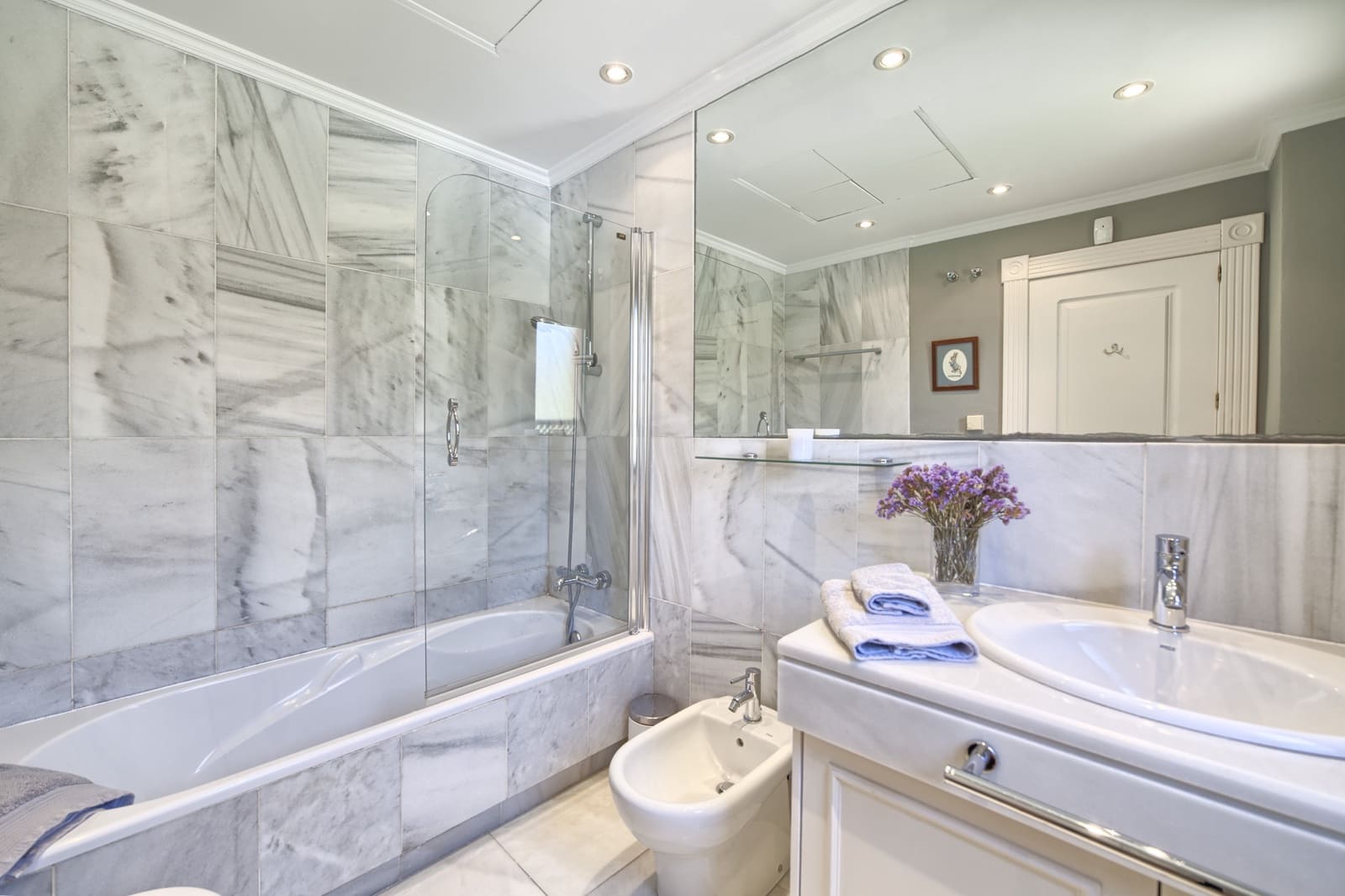 5 bedroom Villa for sale in Marbella with pool garage - € 4,500,000 (Ref: 5052650)