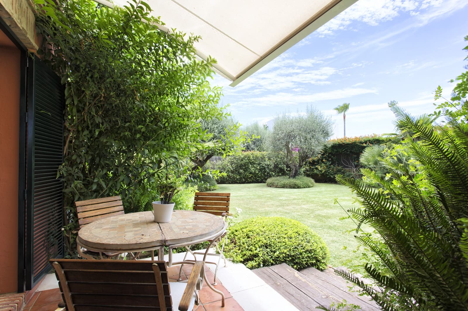 5 bedroom Villa for sale in Marbella with pool garage - € 4,500,000 (Ref: 5052650)