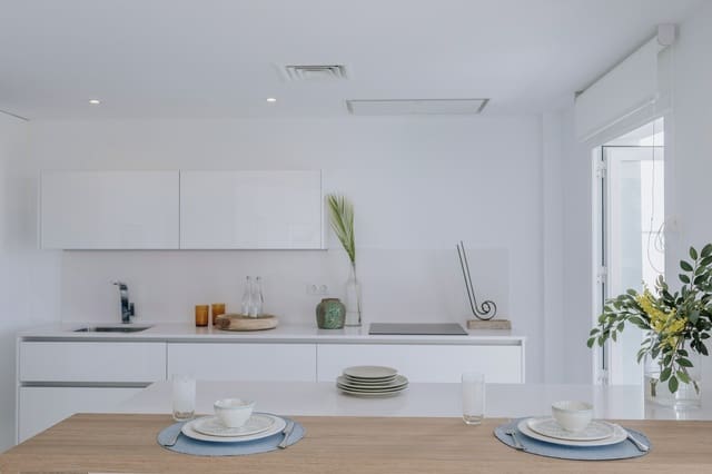 4 chambre Maison de Ville à vendre à Torremuelle, Benalmádena avec piscine garage - 745 000 € (Ref: 5052726)